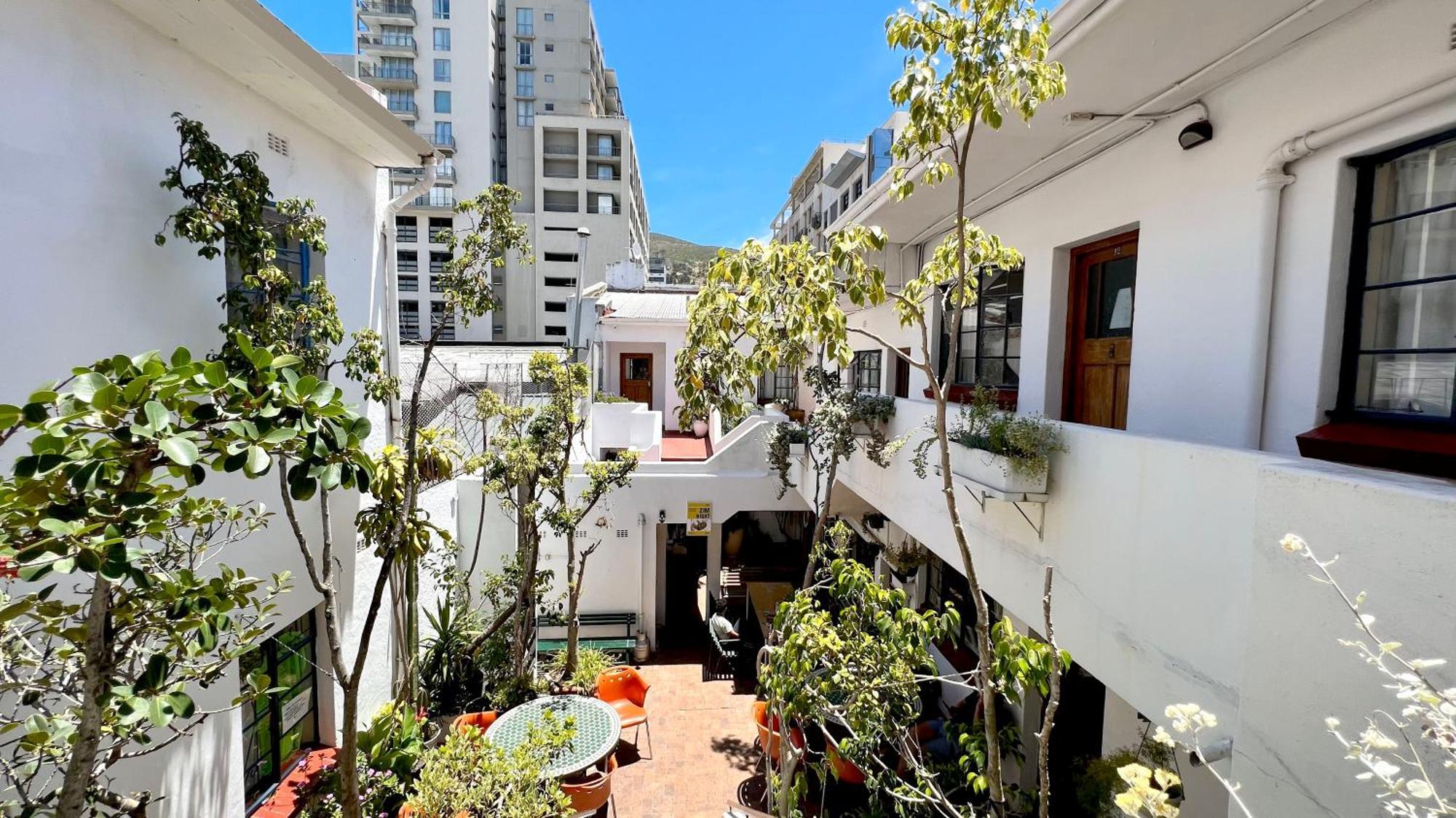 开普敦 Long Street Backpackers (Adults Only)旅舍 外观 照片