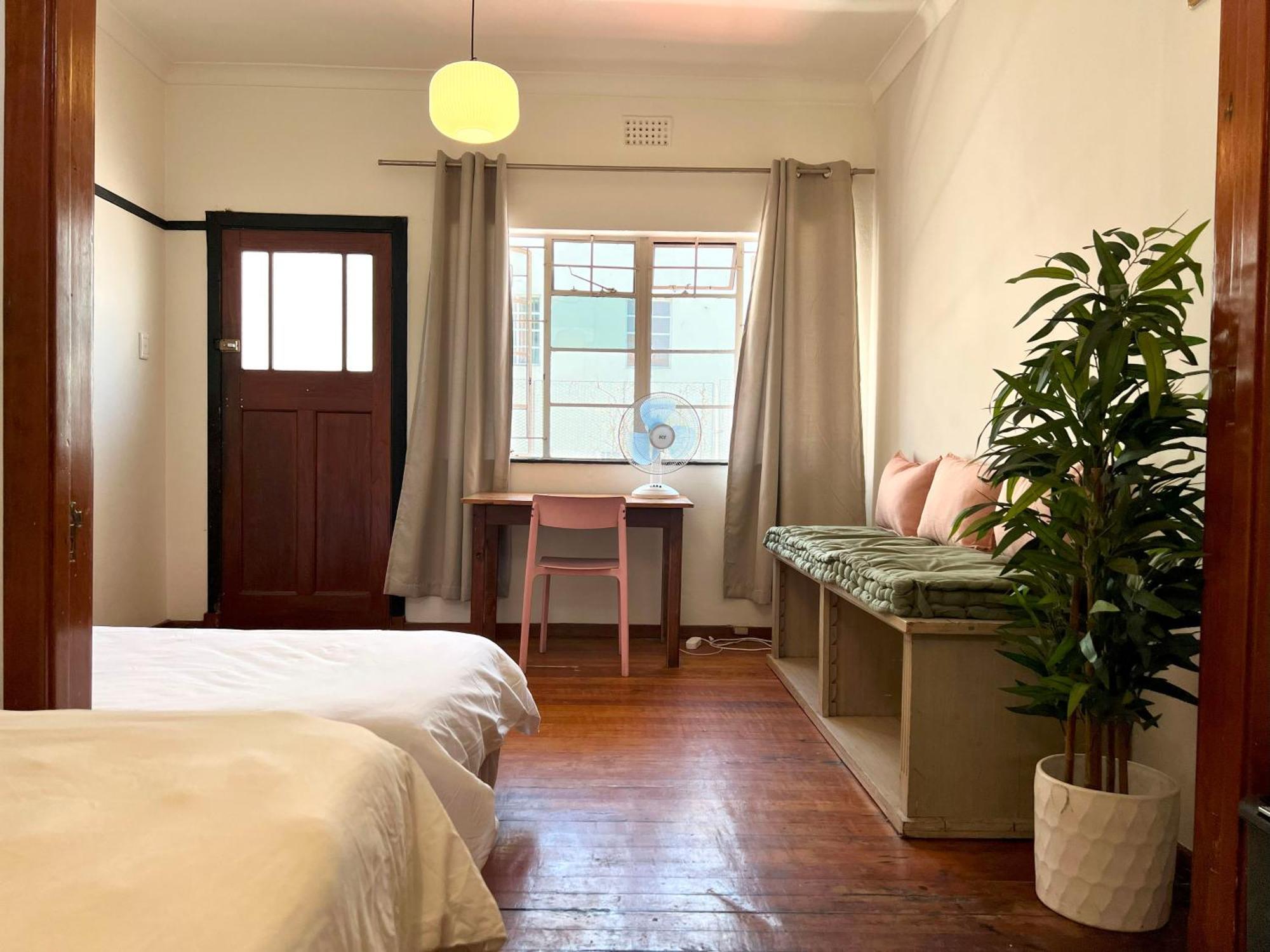 开普敦 Long Street Backpackers (Adults Only)旅舍 外观 照片