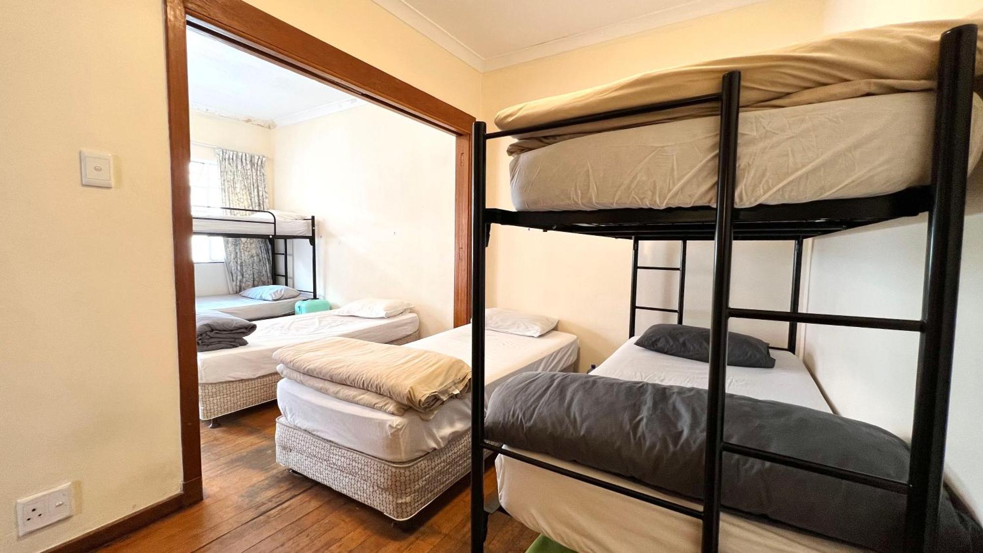 开普敦 Long Street Backpackers (Adults Only)旅舍 客房 照片