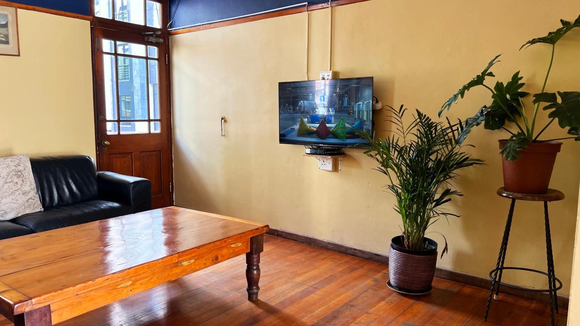 开普敦 Long Street Backpackers (Adults Only)旅舍 外观 照片